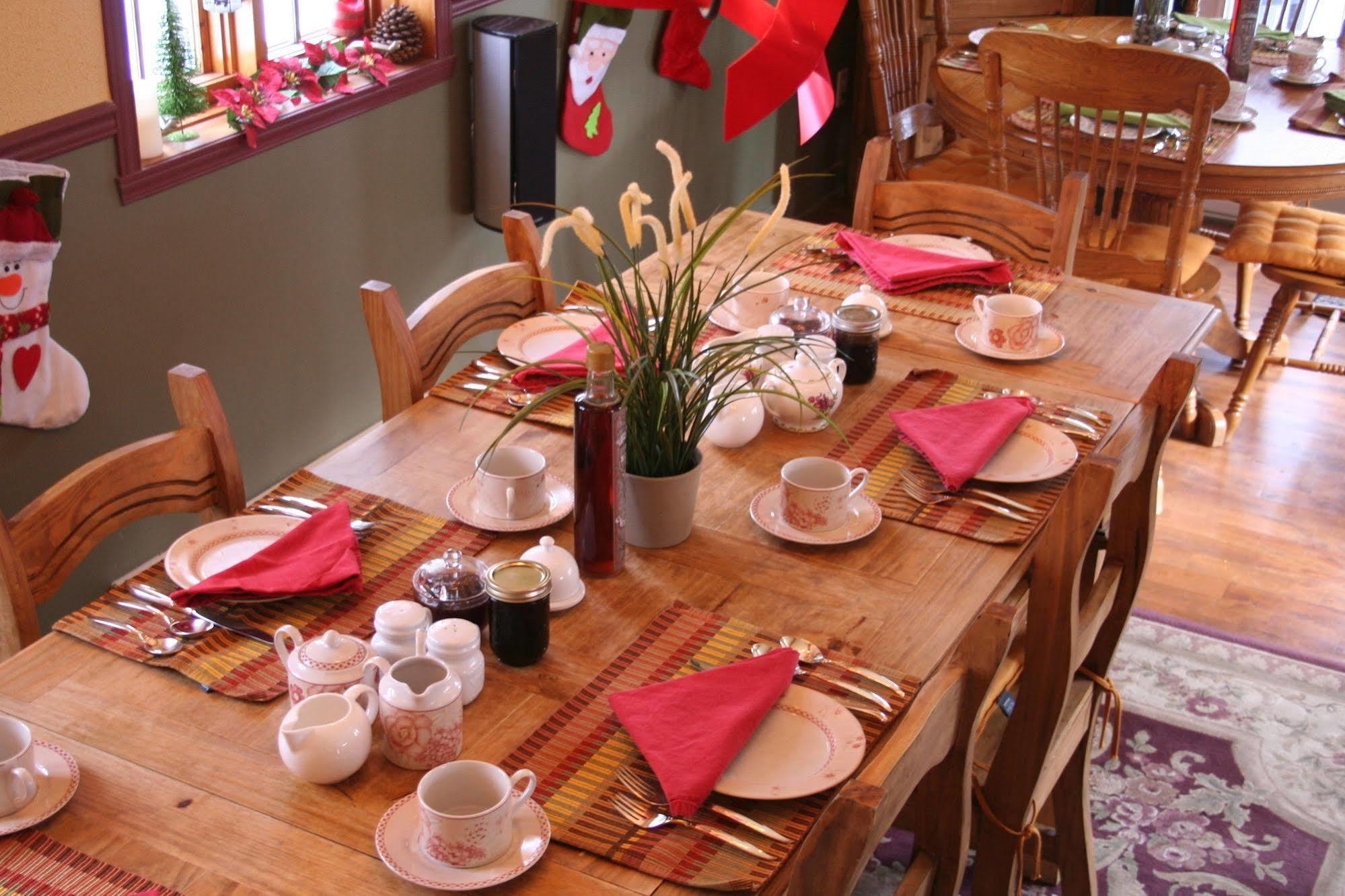 La Chaumiere De L'Anse Bed & Breakfast Mont-Tremblant Exterior photo